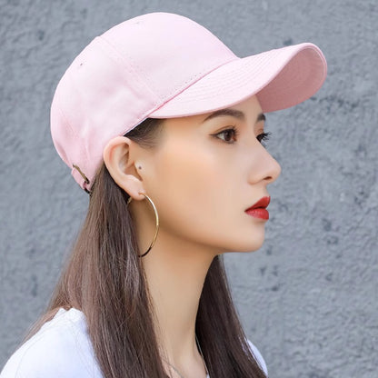 The color of the hat is randomly selected.