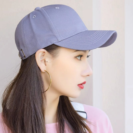 The color of the hat is randomly selected.